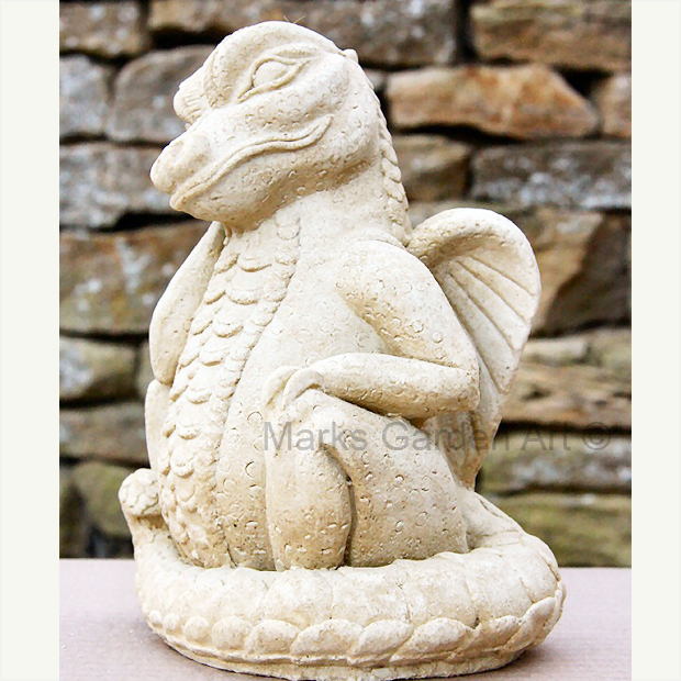 オンラインショップ マークスガーデンアート ガーデンオーナメント 置物 シッティング ドラゴン